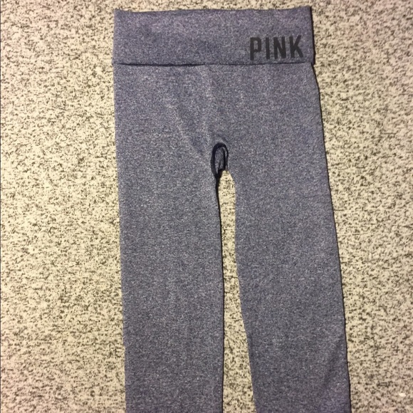 VS PINK Crop Yoga Leggings - Picture 1 of 4